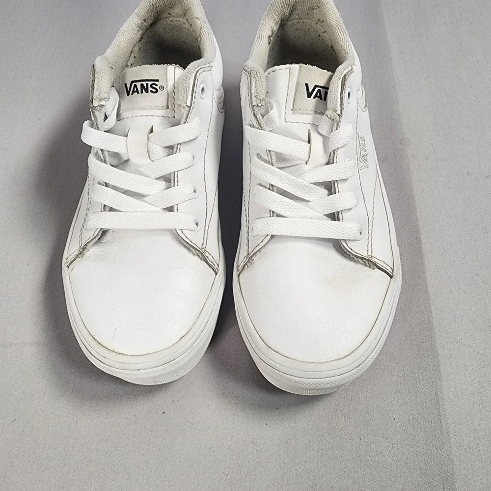 Vans Youth 2.0 White Leather Low Top Lace Up Skate Sneakers 500714